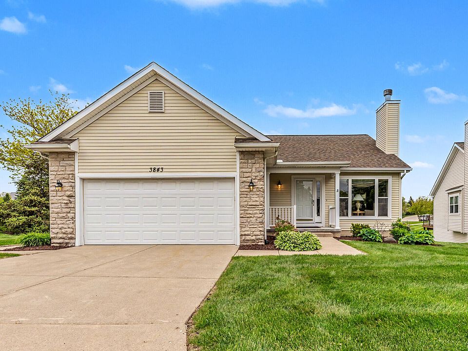 1st image of 3843 Fox Glen Dr