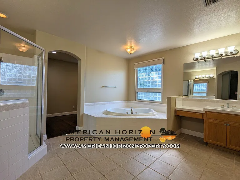 425 Crescent Dr — Photo 23