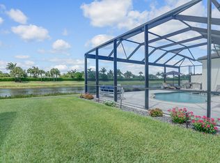9197 Seahorse Bay Dr, Boynton Beach, FL 33473
