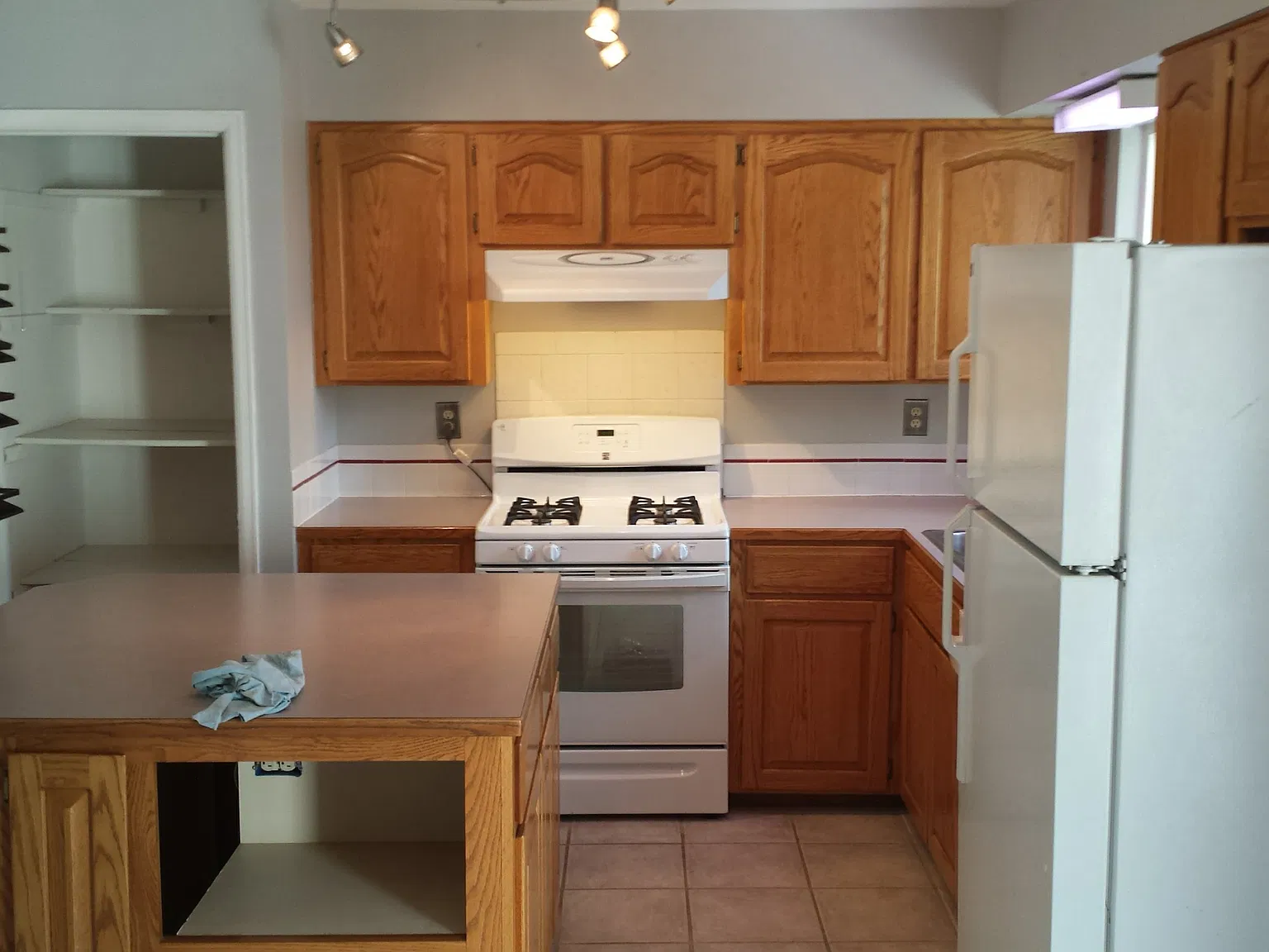 2805 Swing Station Way — Photo 4