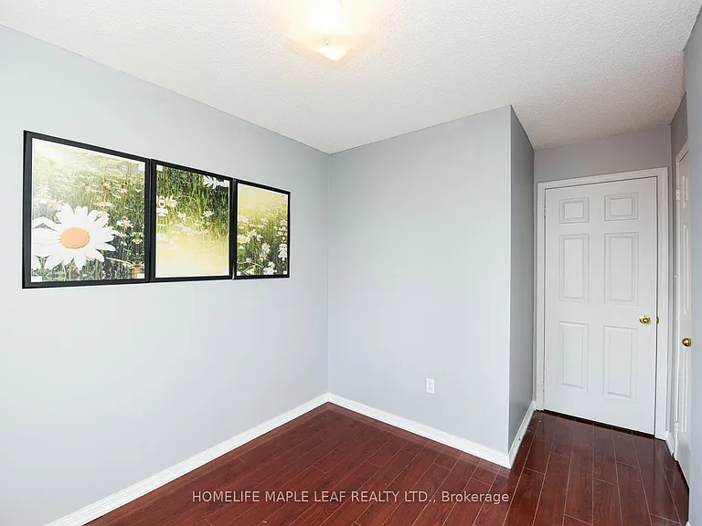 2 Clay Brick Ct E #88 — Photo 17