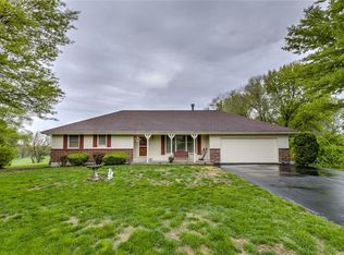 705 3rd St, Camden Point, MO 64018