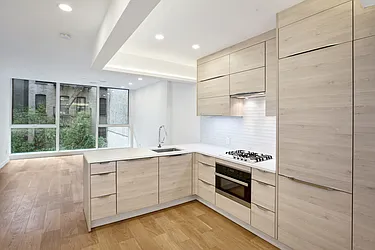 Sold by Isen & Company : Real Estate Advisors