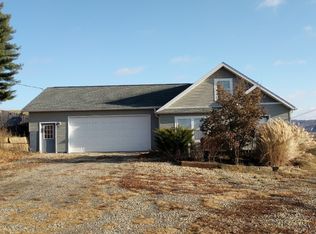 2614 Stonecreek Rd SW, New Philadelphia, OH 44663