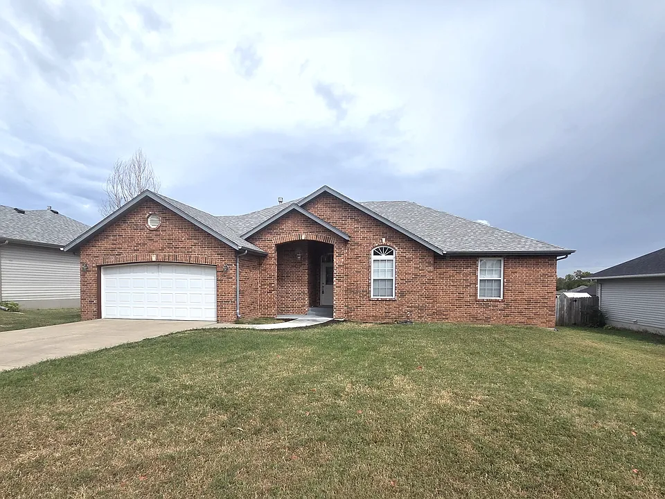 848 Jester Ave