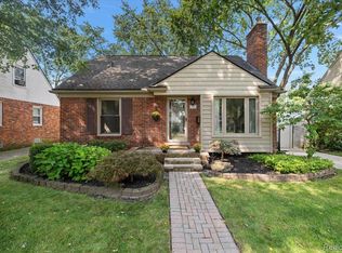 3581 Wakefield Rd, Berkley, MI 48072