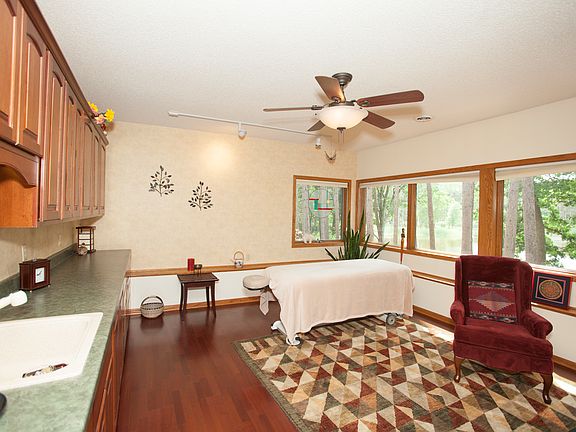 2nd image of 6350 Hilton Trl N
