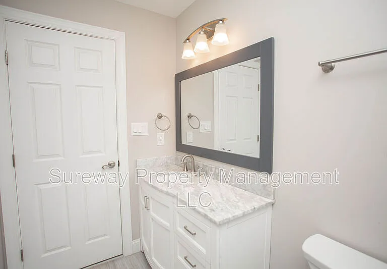 7 Amaryllis Ln — Photo 20