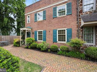 116 E 2nd St, Moorestown, NJ 08057