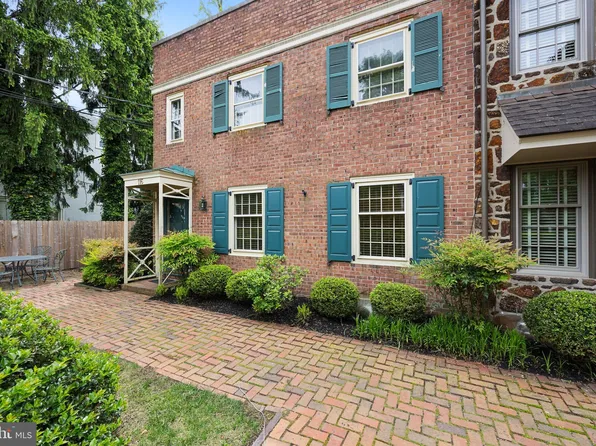 116 E 2nd St, Moorestown, NJ 08057