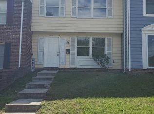 910 Grayfox Cir, Richmond, VA 23223