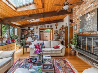 88 Hillyndale Rd, Mansfield, CT 06268