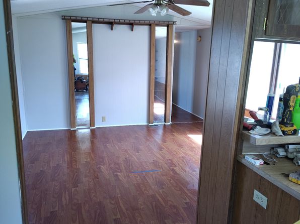 21152 Broad St, Broad Top, PA 16621