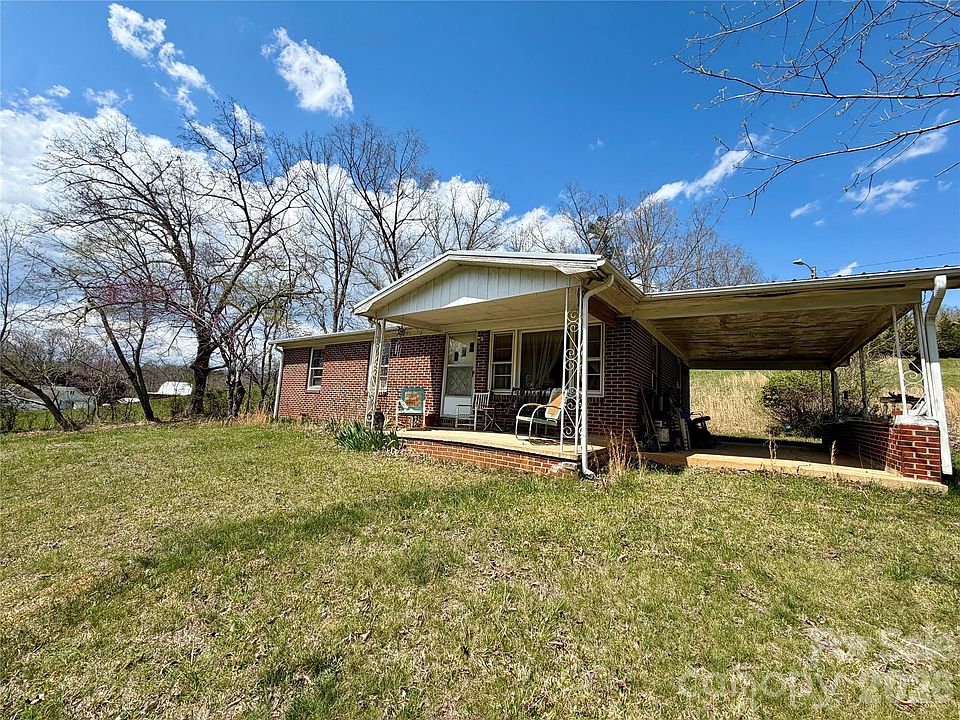 1st image of 637 Fletcher Martin Rd