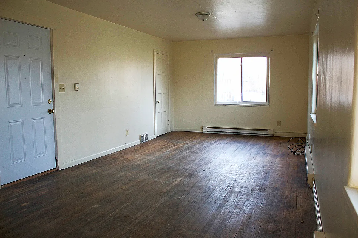 Building Photo - 1706 W Grand Ave #1