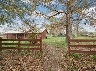1701 Alsobrooks Rd, Cleveland, TX 77328