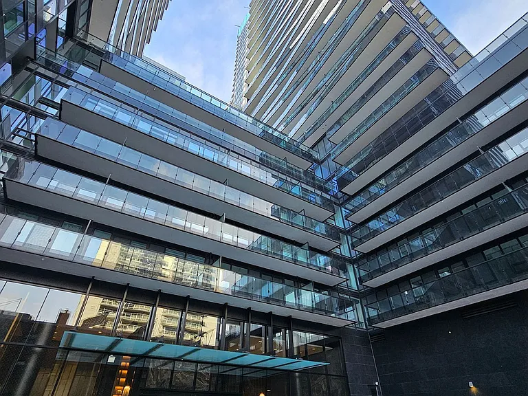 127 Broadway Ave #2008 — Photo 1