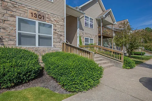 Bloom Apartments Photo 1