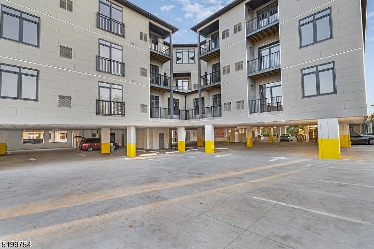 44 W Price St Linden NJ Zillow