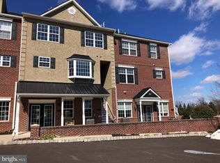 3854 Ashland Dr, Harleysville, PA 19438