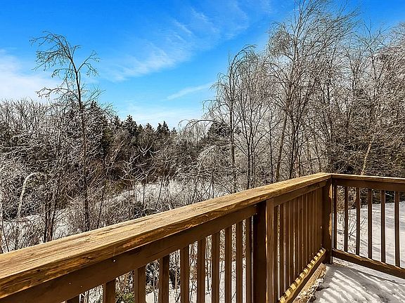 4th image of 50 Cromwell Dr Unit 3