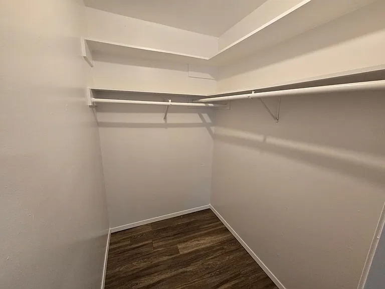 1309 Airline Dr — Photo 16