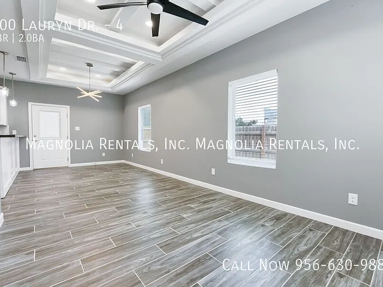 200 Lauryn Dr #4 — Photo 2