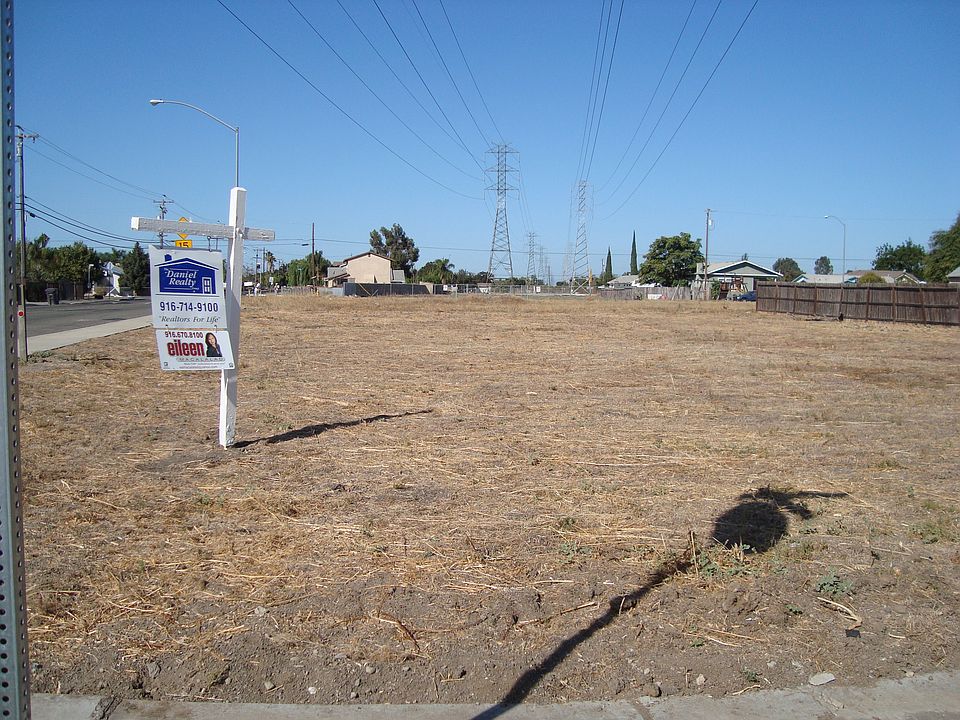 1st image of 3677 Mary Ave