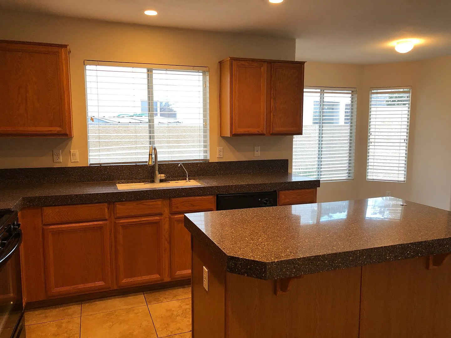 Great Summerlin Home — Photo 2