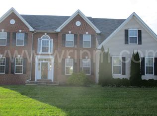5028 Peach Blossom Dr, Douglassville, PA 19518