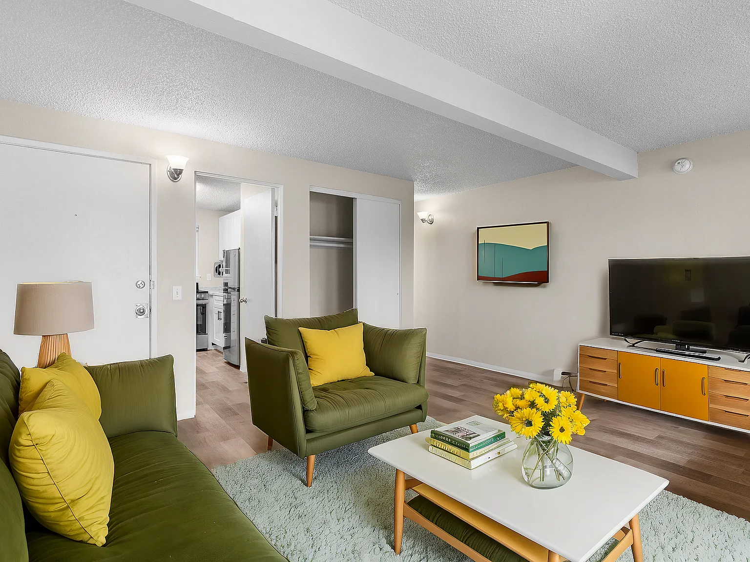 Rainier Gardens Apartments — Photo 4