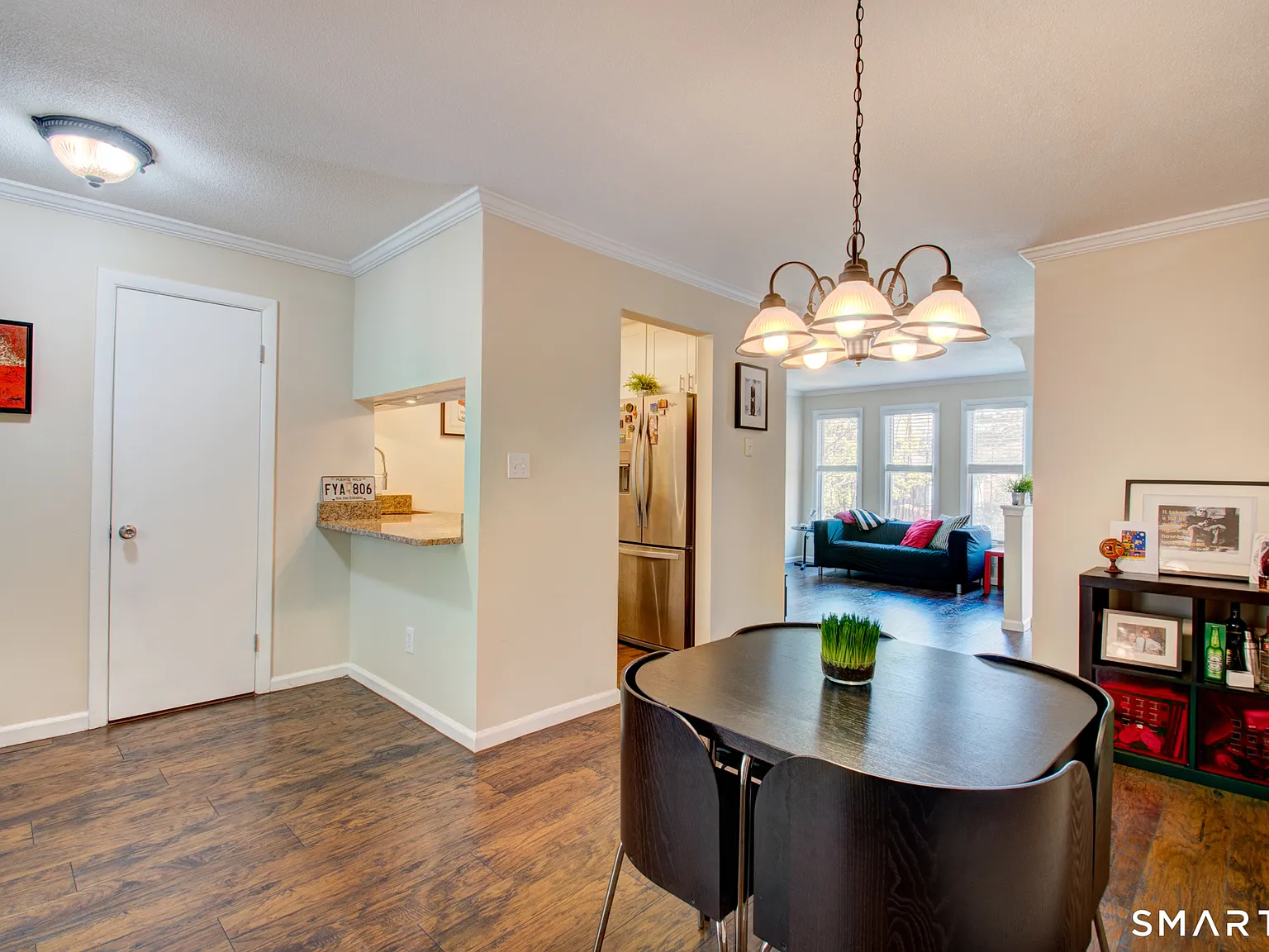 2 bed, 1.5 bath, 1080 sqft, $1,990 — Photo 2