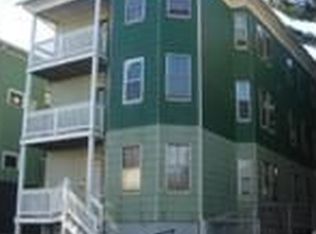 6 Mott St, Worcester, MA 01604