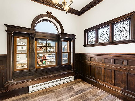 4th image of 525 MAPLEWOOD Avenue #9