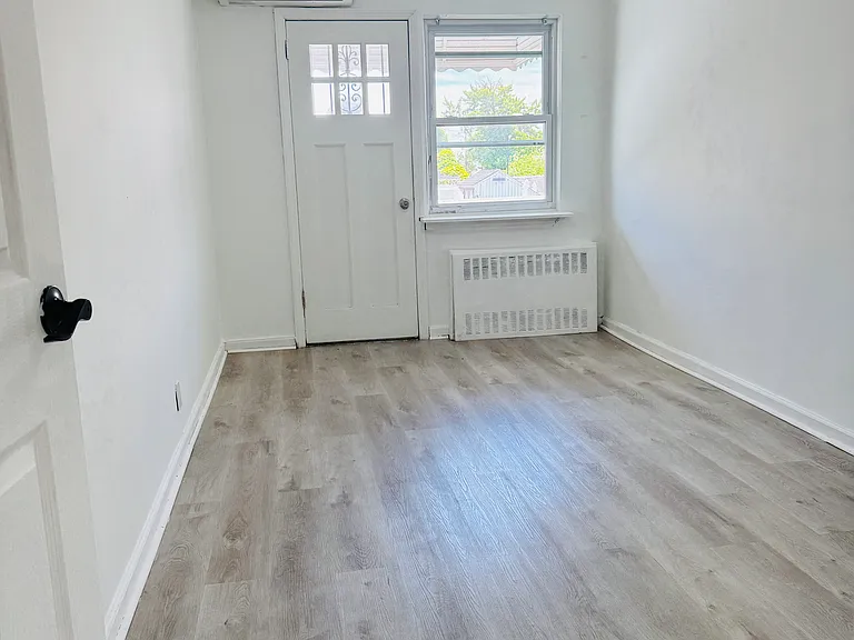 200-14 32nd Ave #2F — Photo 10