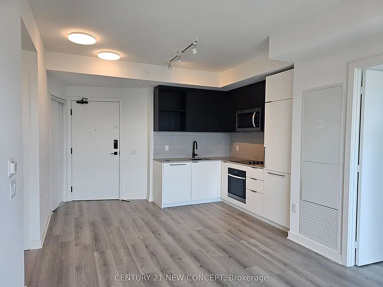 1185 Dupont St S #1909 — Photo 3