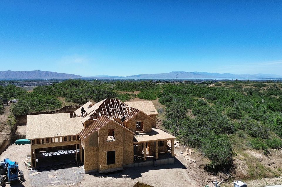 1st image of 3726 Mapleton Estates Rd
