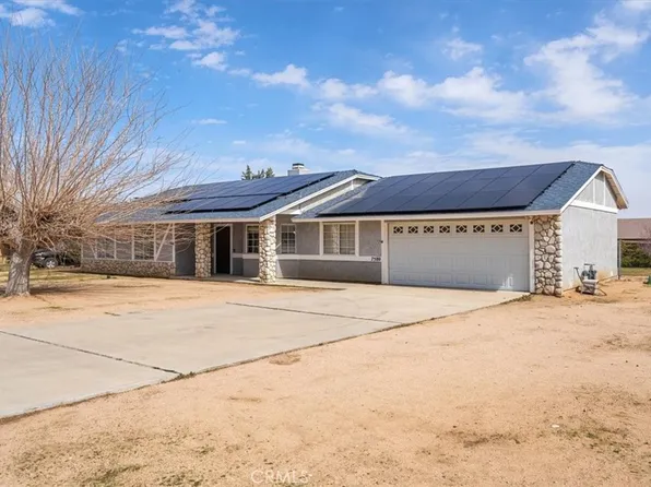 7589 Langdon Ave, Hesperia, CA 92345