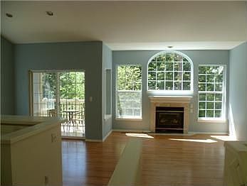 2nd image of 18651 NE 55th Way