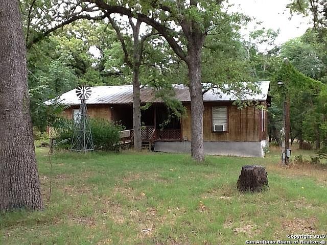 1st image of 134 Flores Oaks Dr