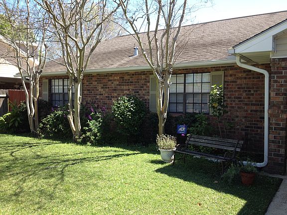 3rd image of 2232 Pine Valley Dr
