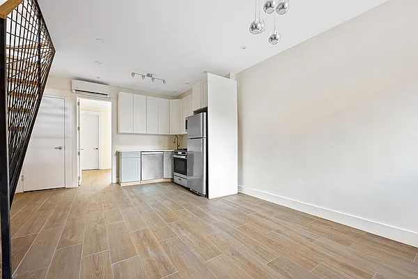 Sold by Compass | media 14