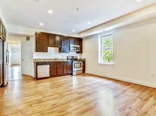 709 Irving St NE, Washington, DC 20017