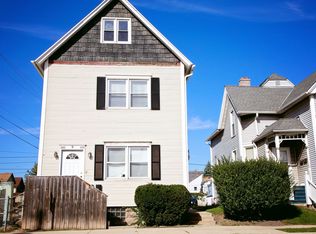 442/444 E Lincoln, Milwaukee, WI 53207