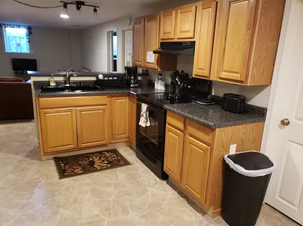 400 9th St NW, Altoona, IA 50009