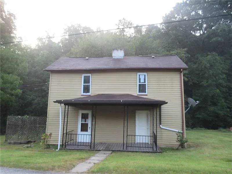 25 Chestnut Rd photo 1