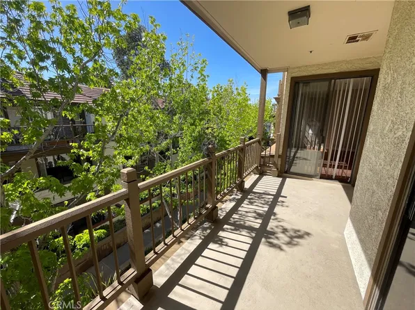2563 Plaza Del Amo Unit 304, Torrance, CA 90503