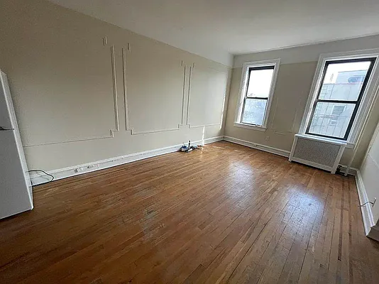 Rented by Metropolis International Realty Inc. | media 1