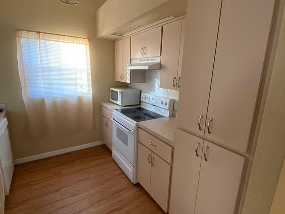 4th image of 5518 W Oak Park Blvd