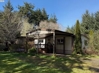 64294 Penny Rd, Coos Bay, OR 97420